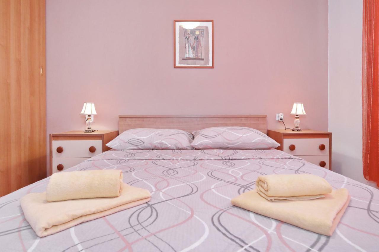 Apartman Lana In City Centre With Garage Zára Kültér fotó